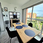 Apartment Superbe Avec Vue Au Mole