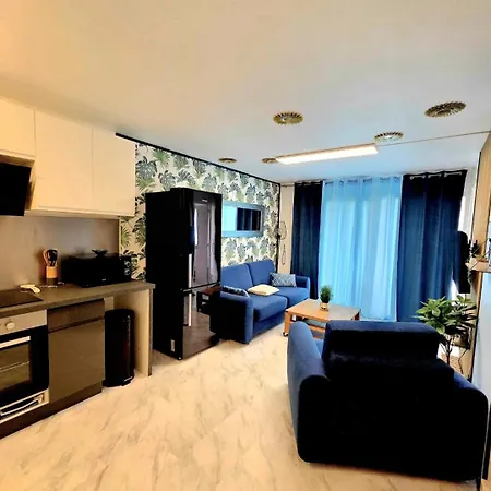 Appartement Superbe Avec Vue Au Mole